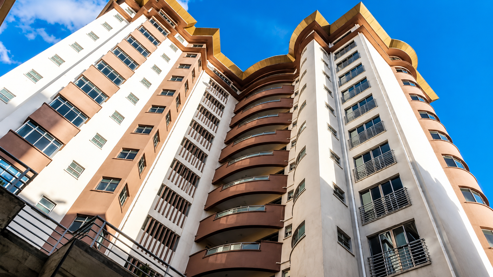 Modern apartments in Valley Arcade Nairobi surrounded
